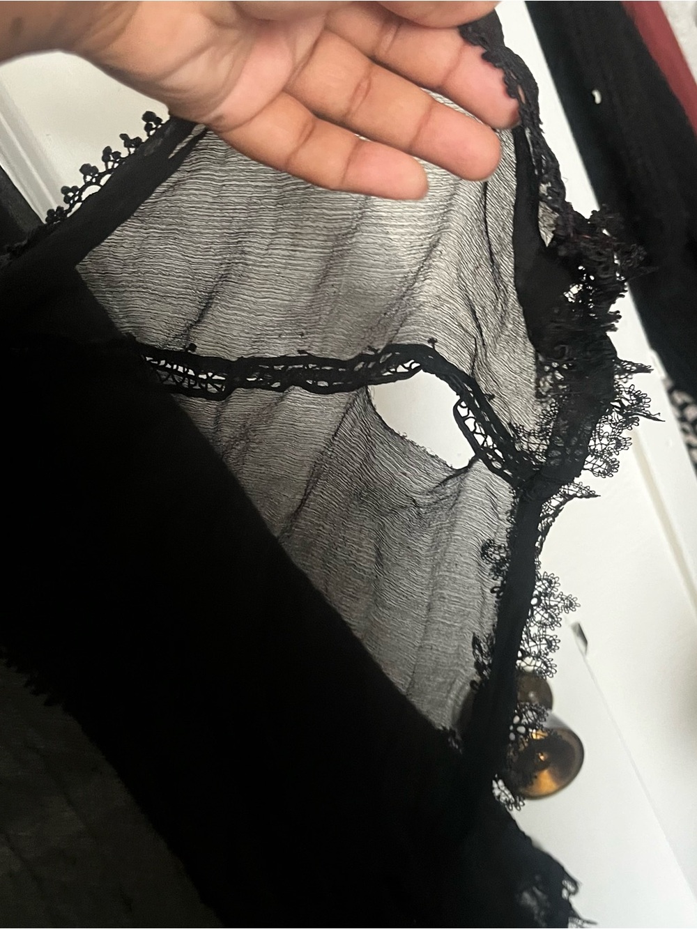 Source Unknown Black Sheer Fringe Wrap Scarf - Picture 5 of 5